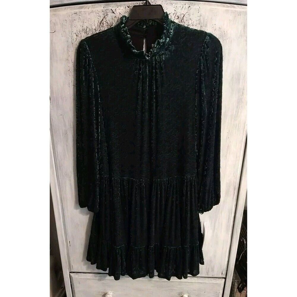 Maison tara Velvet   dress Size 16 boho Peasant Green